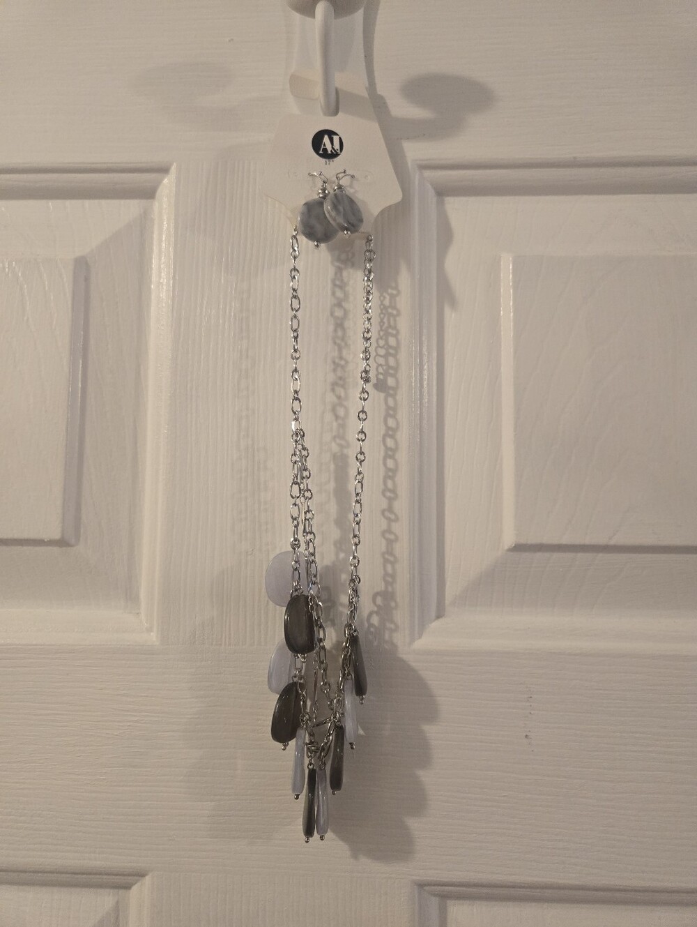 Silver Tone Dangle Necklace with Gray and Black Beads Matching Earrings New